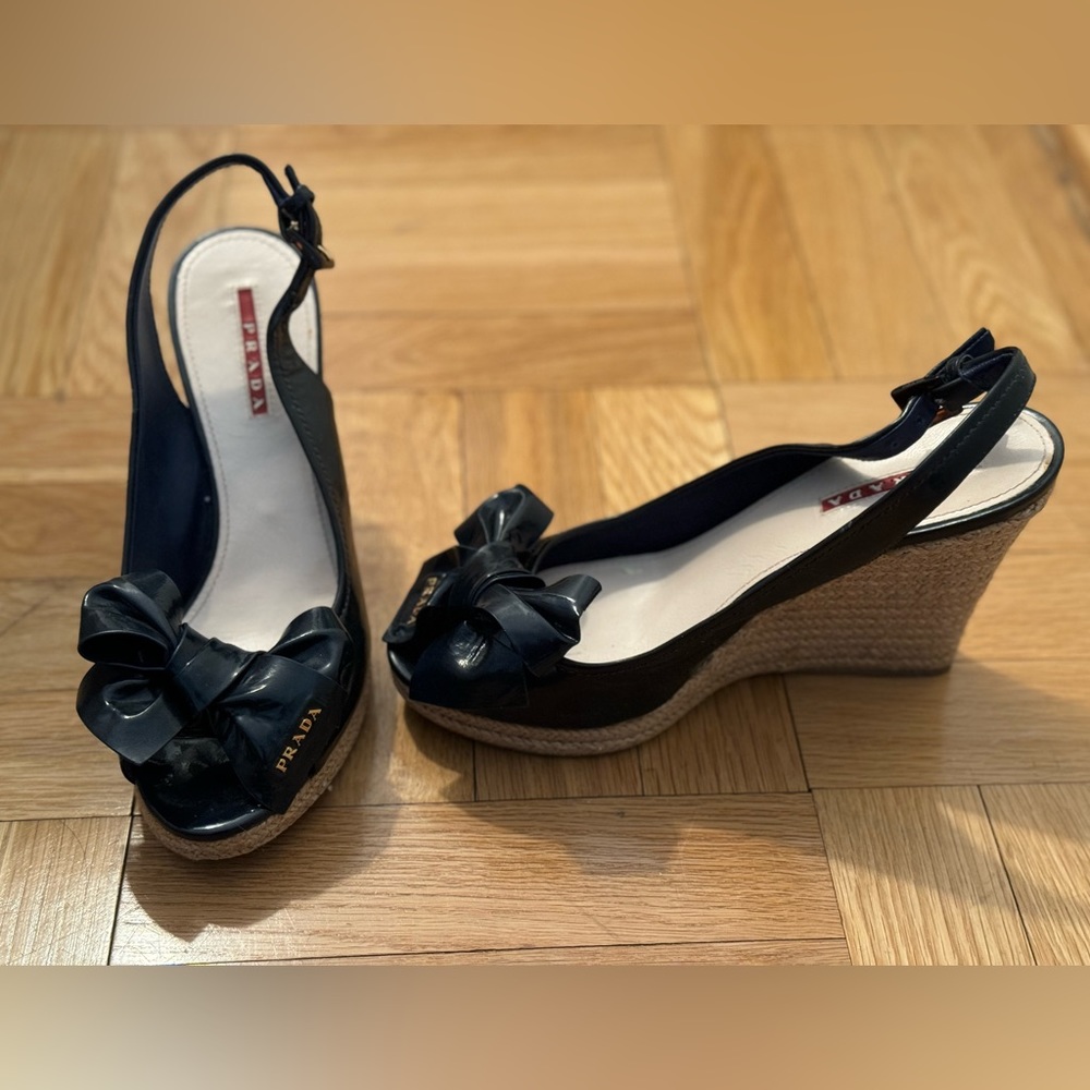 Price Drop!! Amazing condition navy Prada patent leather wedges